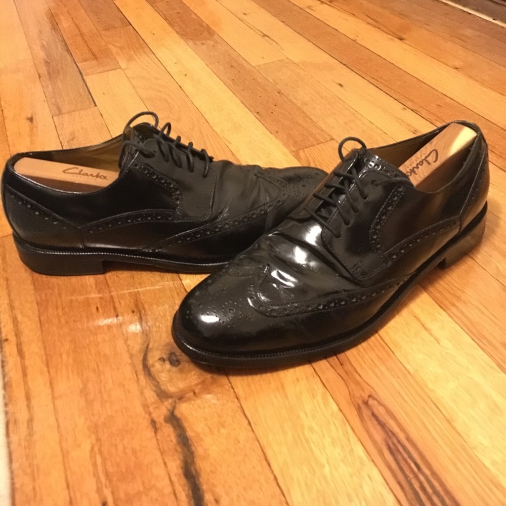 Cole Haan black wingtip oxfords