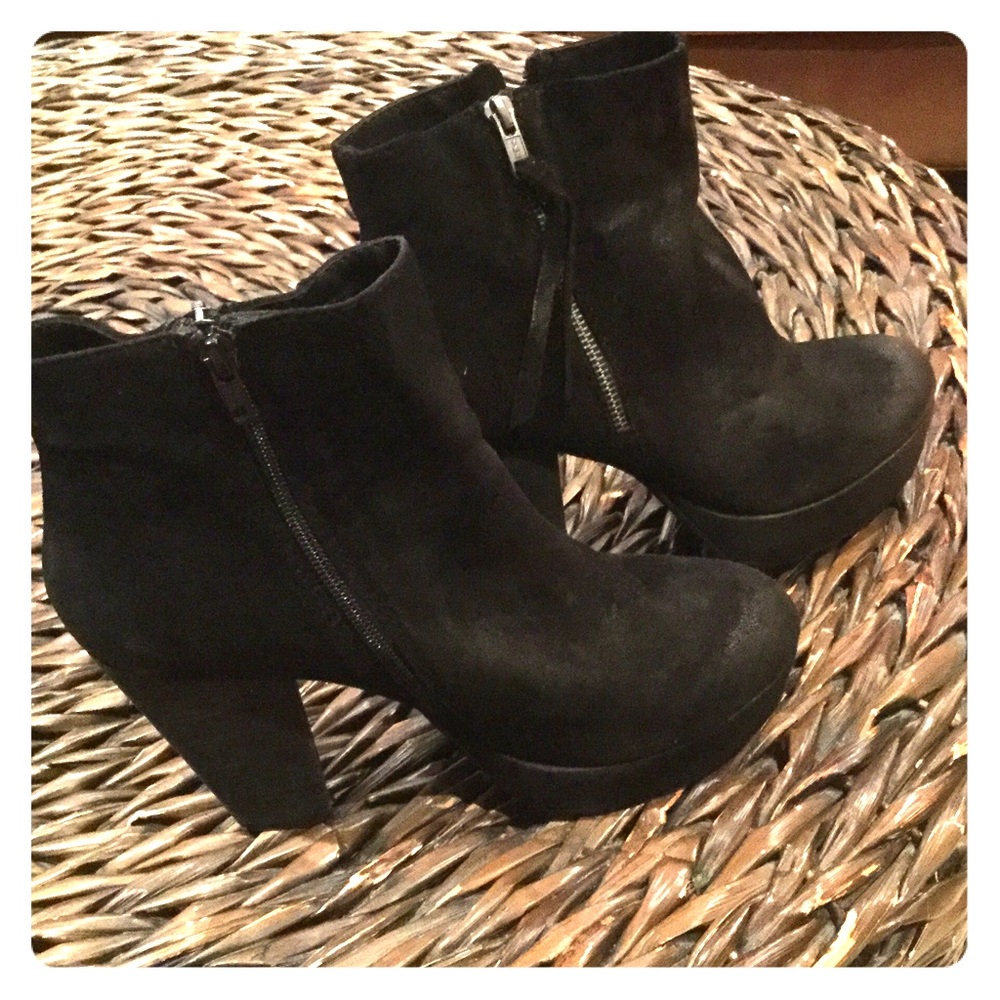 Women Platform Bootie