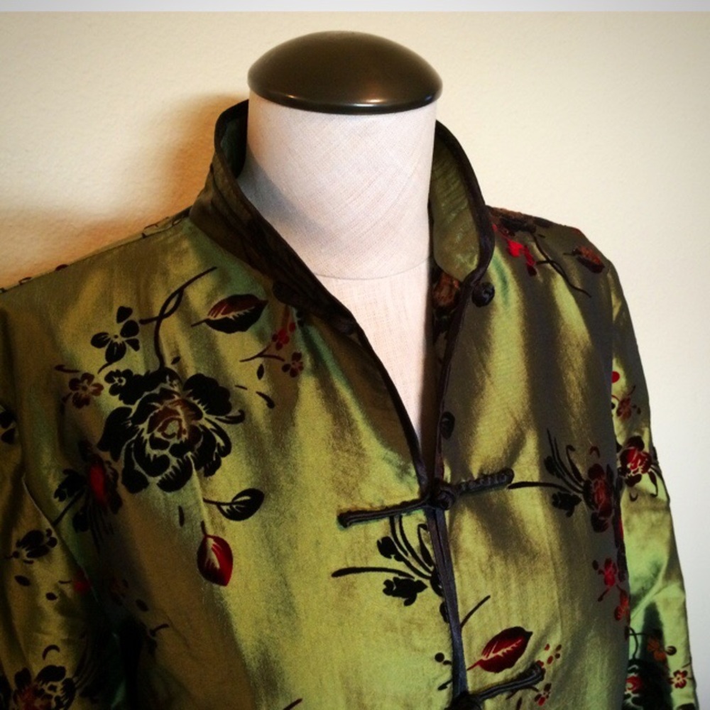 NWOT Green & Cranberry silk Chinese Jacket - 14