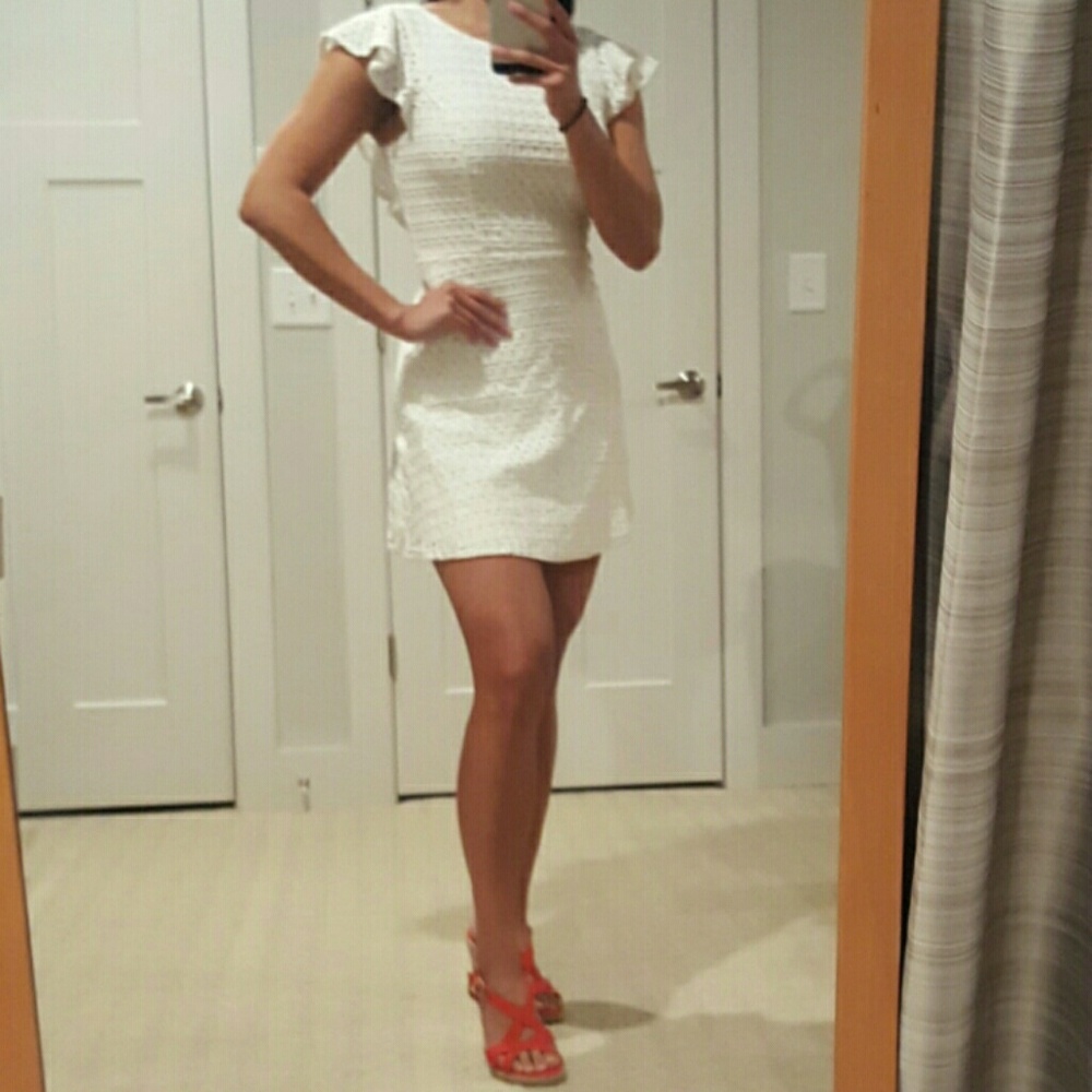 Gianni Bini ruffled sleeves with back cutout dress