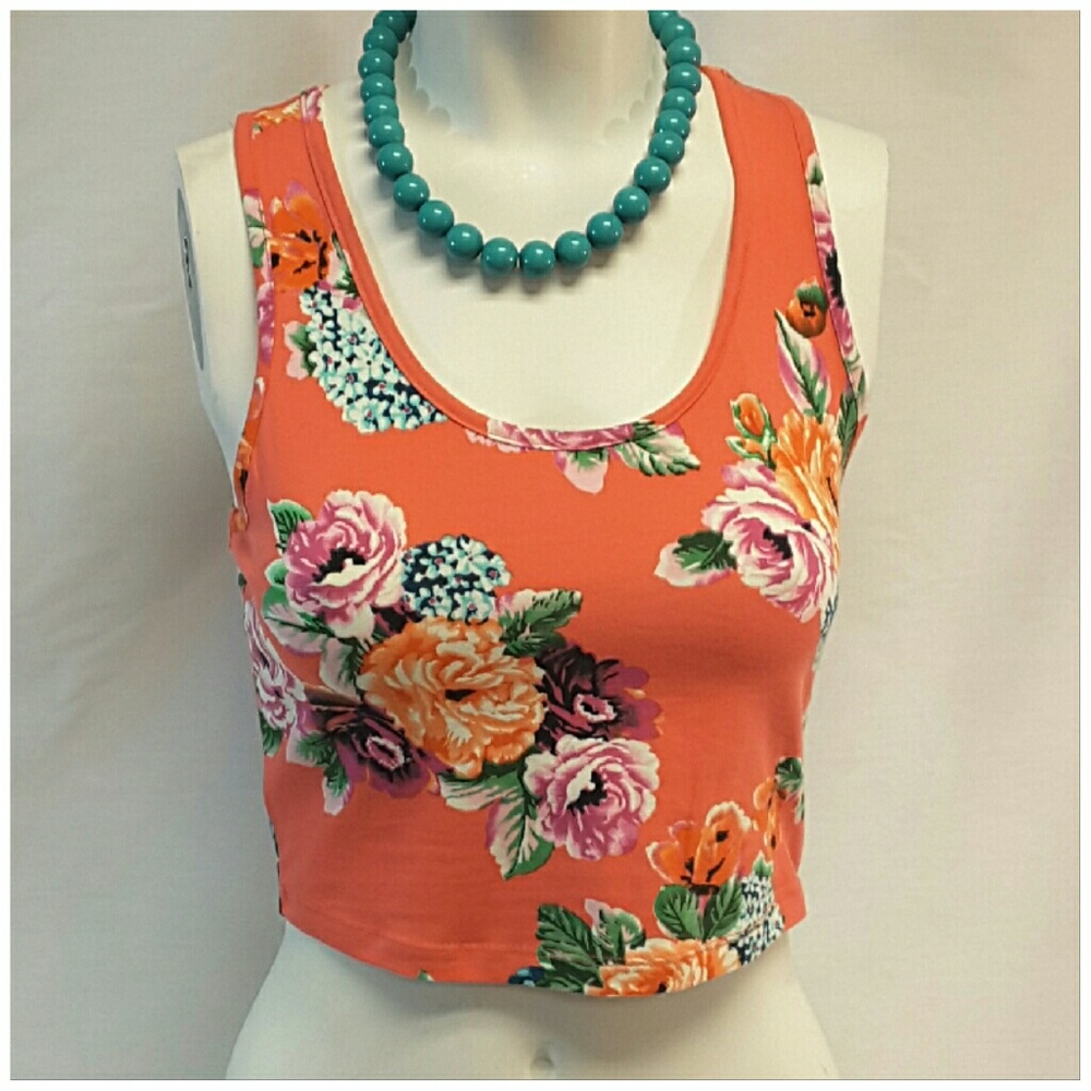 AMBIANCE APPAREL, NEW Crop Top, size Medium - Picture 5 of 8