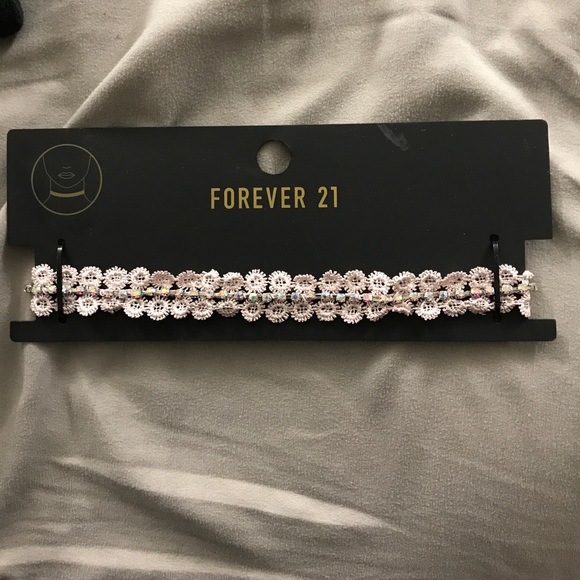Pink Choker - Picture 1 of 2