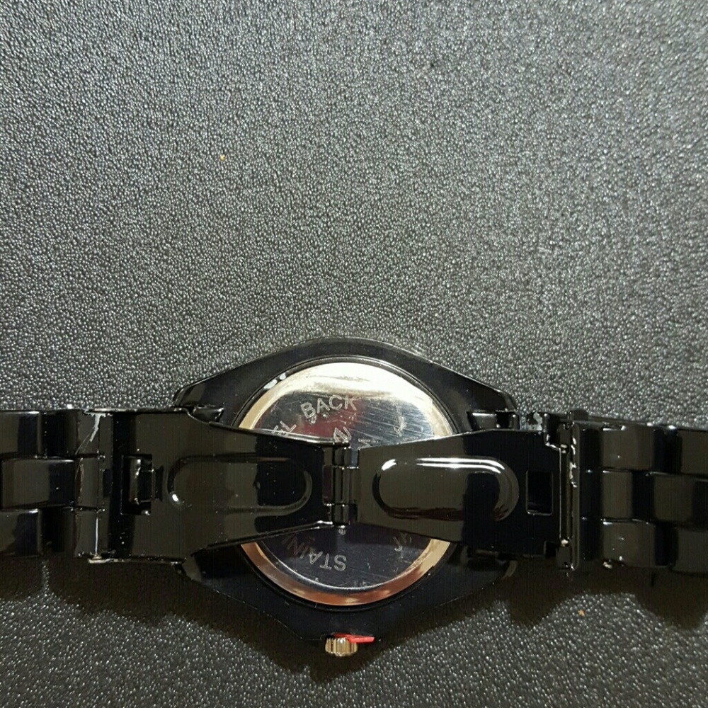Stainless steel Black Watch. - Picture 2 of 7