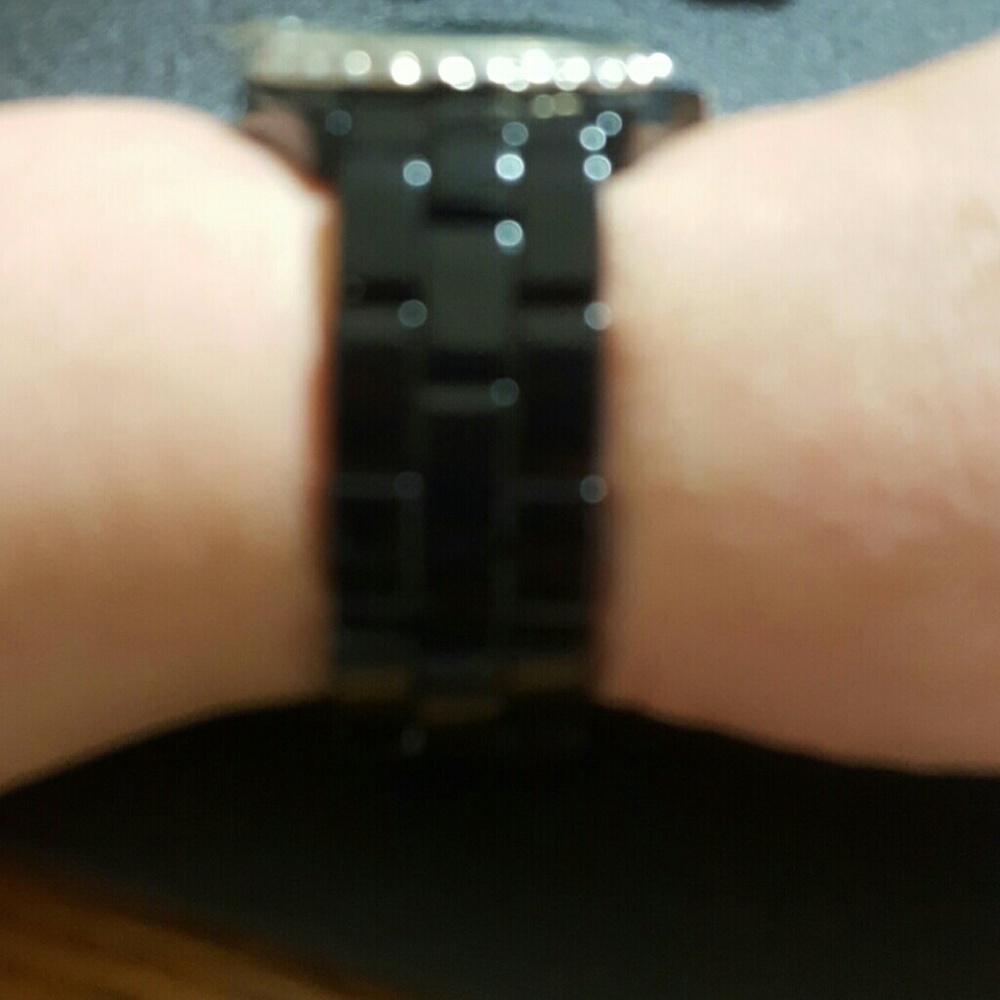 Stainless steel Black Watch. - Picture 5 of 7