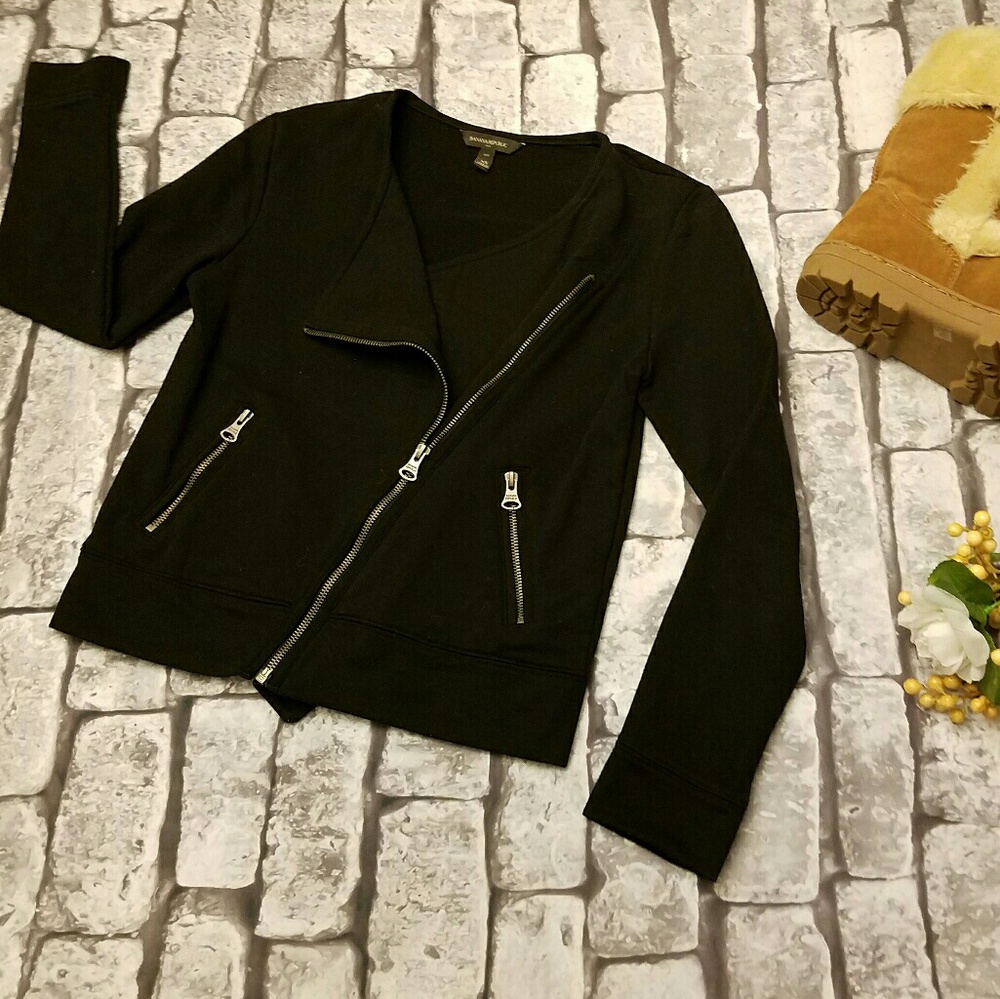 SALE! 🌺Banana Republic Zip Up Moto Jacket