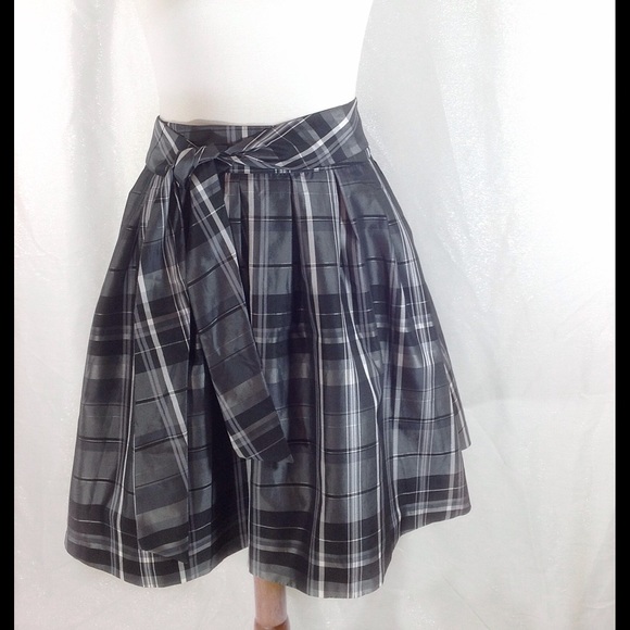 GERI C. New York Dresses & Skirts - GERI C. New York Plaid Skirt