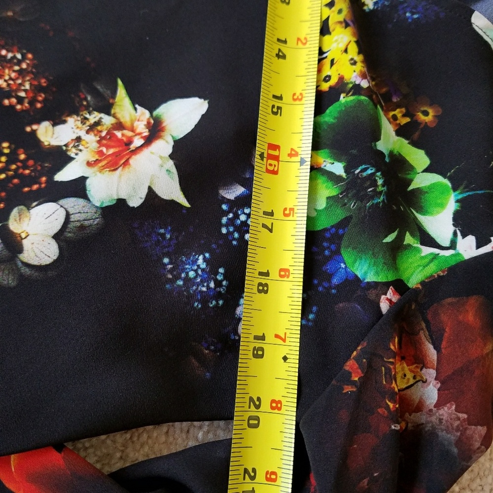 Floral long sleeve dress - Picture 4 of 6