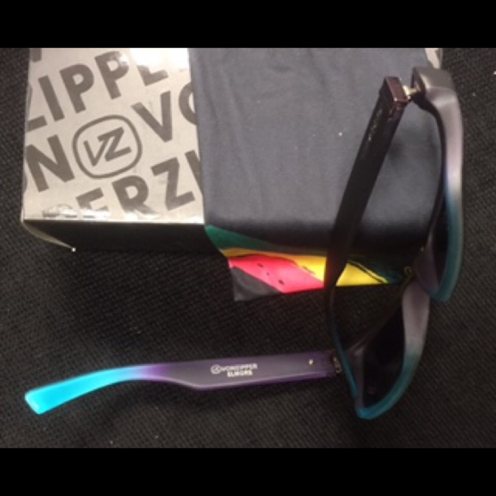 New VonZipper Sunglass and Soft case (NO BOX) - Picture 4 of 5