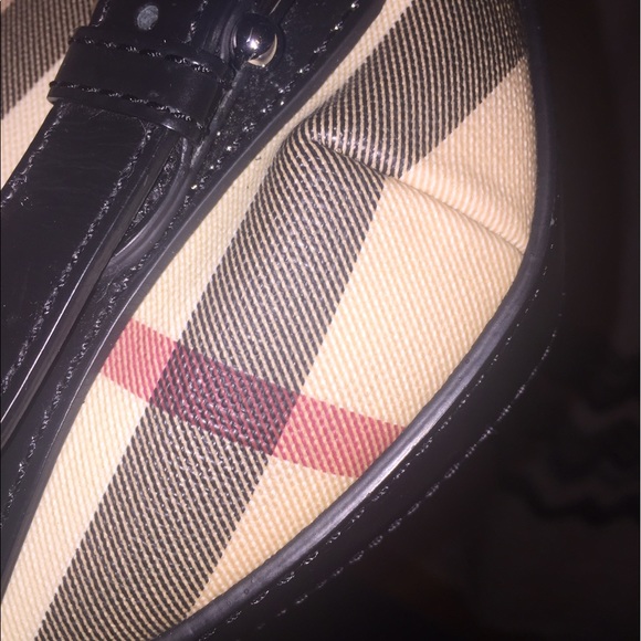 Authentic Burberry top handle hobo - Picture 7 of 8