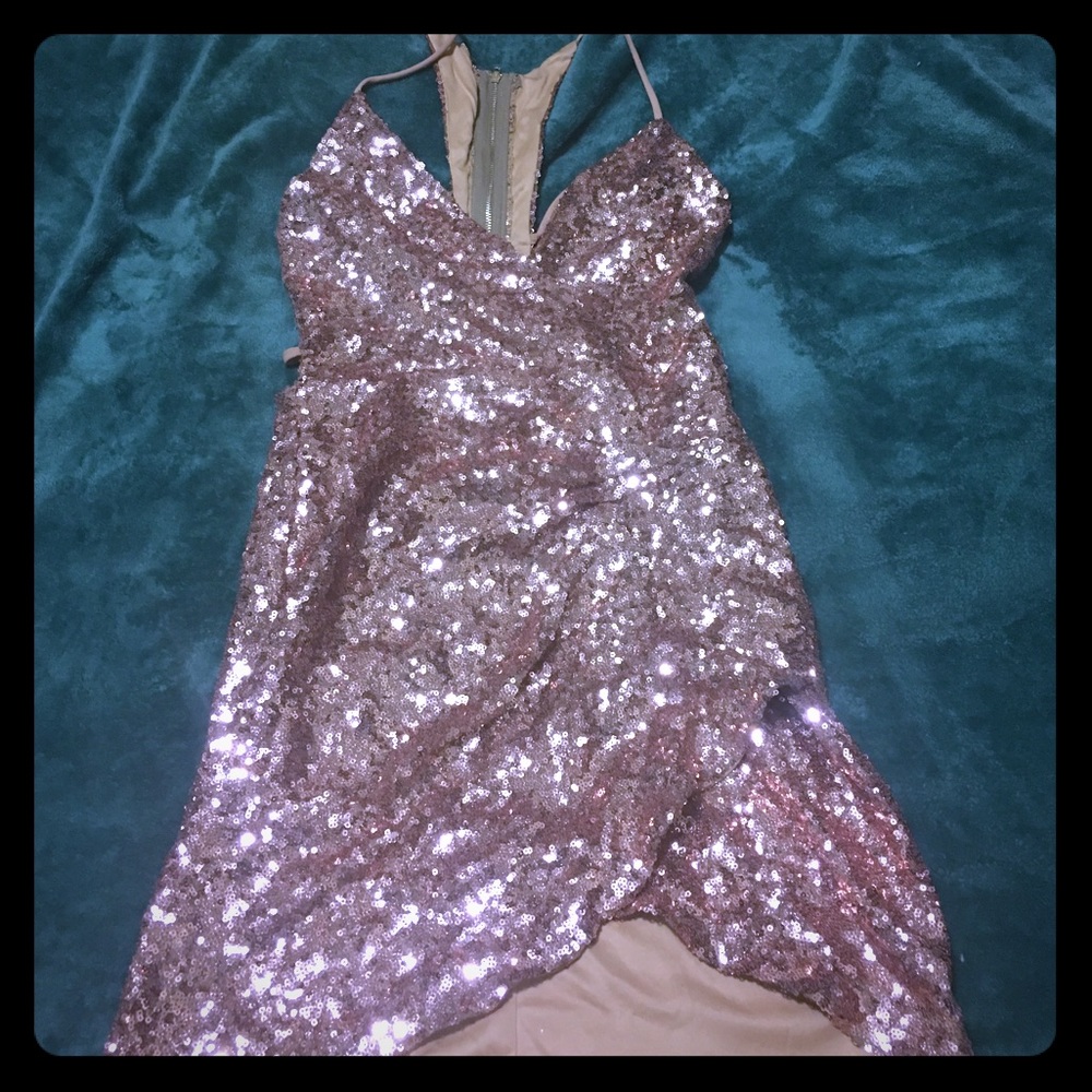 Beautiful sequins dress