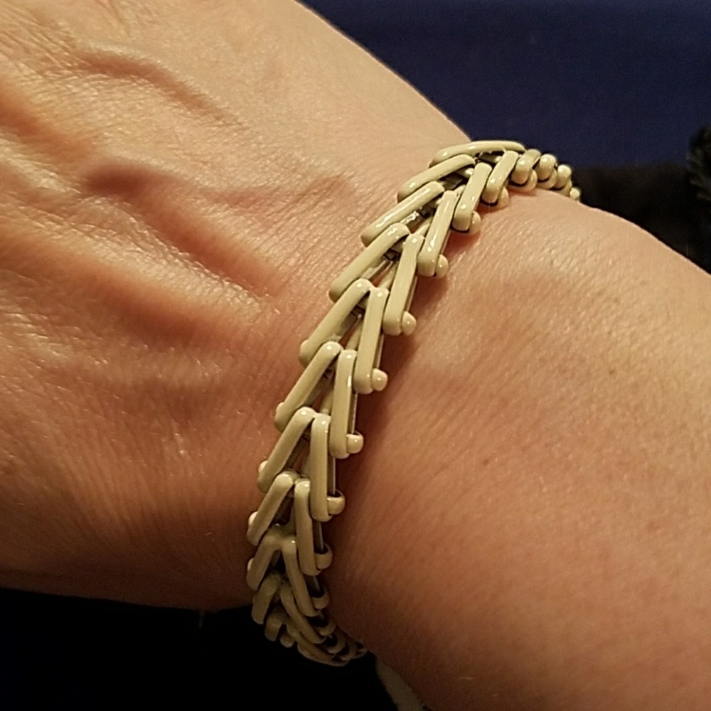 NEW Alex & Ani Gypsy 66 Wrap Bracelet  Off White