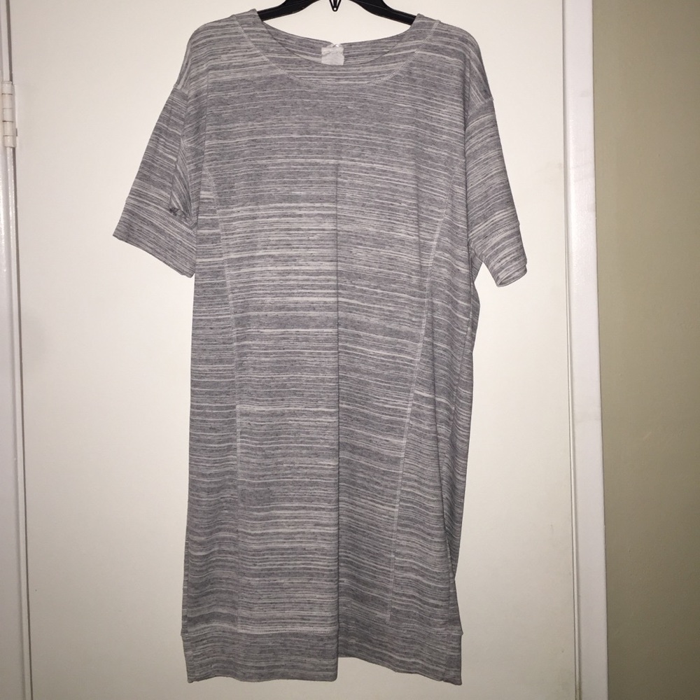 Striped Banana Republic dress for work to weekend!