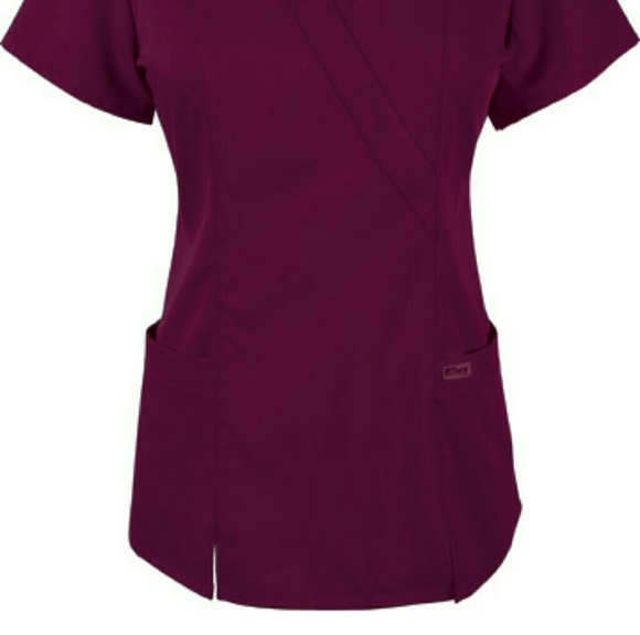 Grey's Anatomy top FREE when you buy 2 tops! - Picture 2 of 2