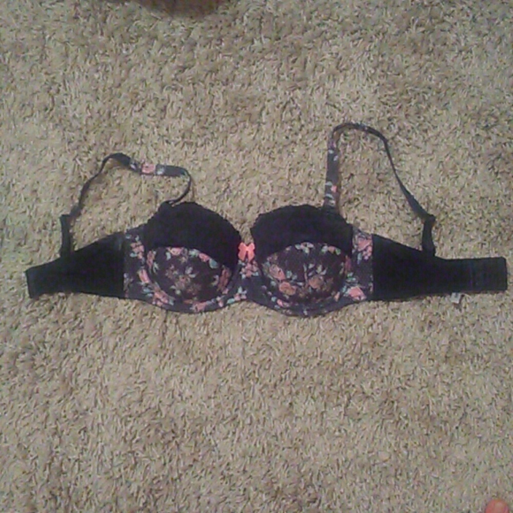 Bra Adore me size 32DDD