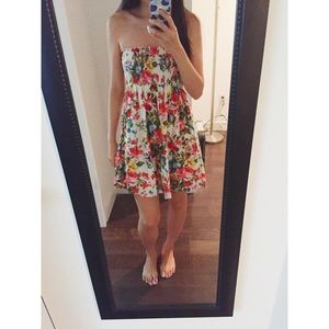 NWOT! Forever 21 Floral Strapless Dress | Size S
