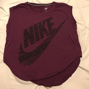 Nike loose fit shirt
