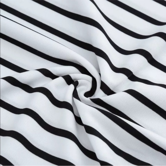 Maxi - Picture 4 of 5