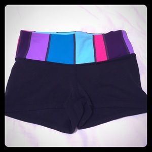 Lululemon boogie short (reversible)