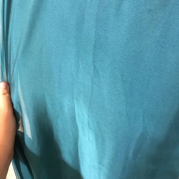 Prom dress!! 👗 - Picture 4 of 8