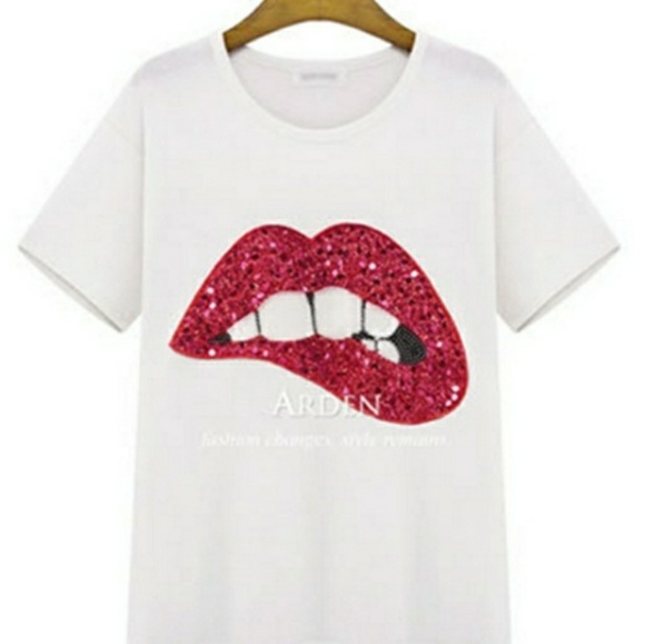 💋LAST ONE 💋FASHION LIPS TEE - Picture 3 of 4