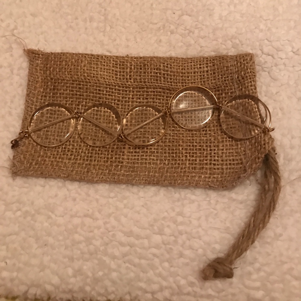 Bracelet