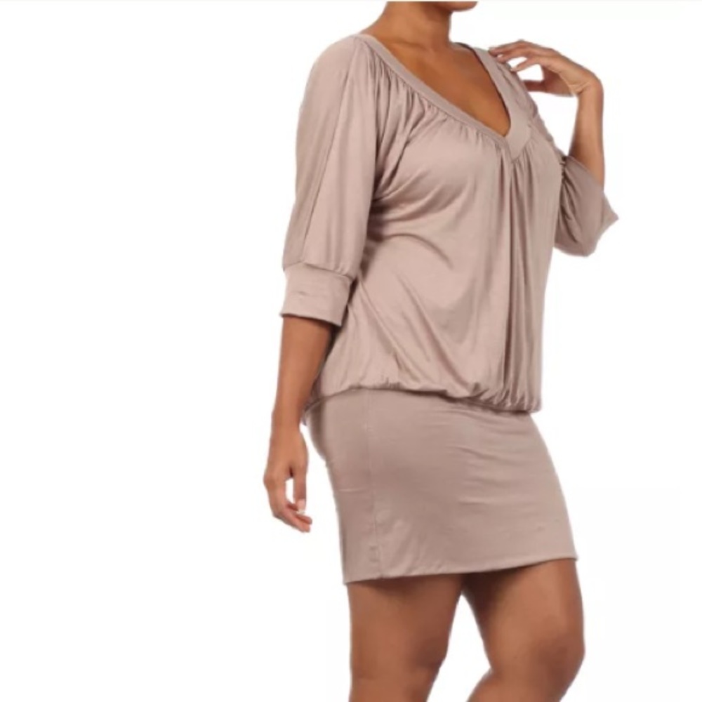 Plus Taupe Pleated Banded V-neck Mini Dress NEW - Picture 2 of 3