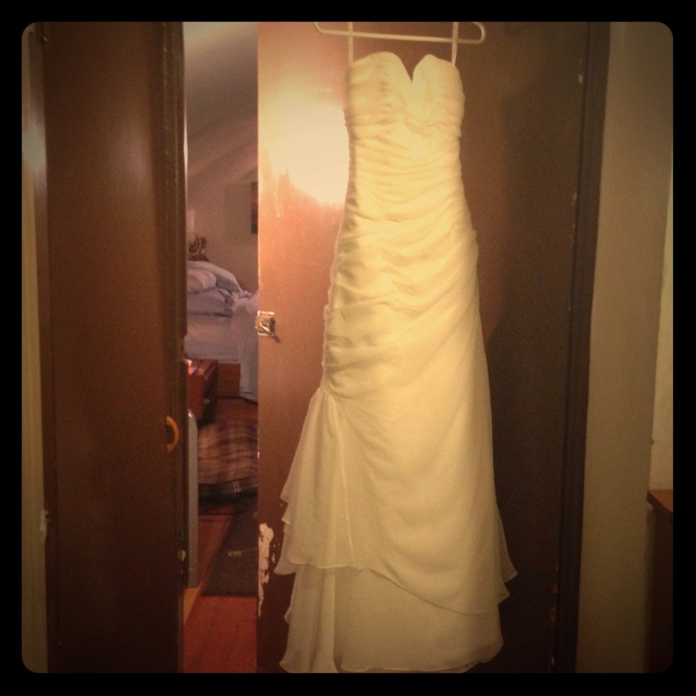 Wedding dress