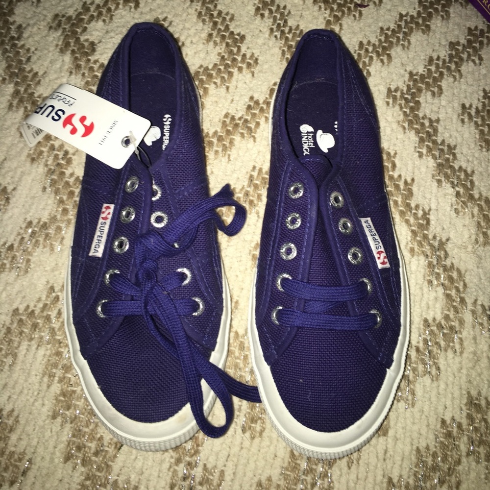 NWT Superga Sneakers