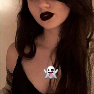 Meet your Posher, Kenna