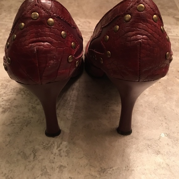Unique Red Wine Colored High Heels - Picture 2 of 4