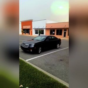 Meet your Posher, Levi