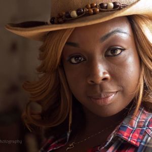 Meet your Posher, Coco