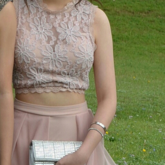 PROM DRESS WORN ONCE FLASH SALE - Picture 5 of 8