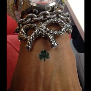 Silver Plated Bow Bracelet