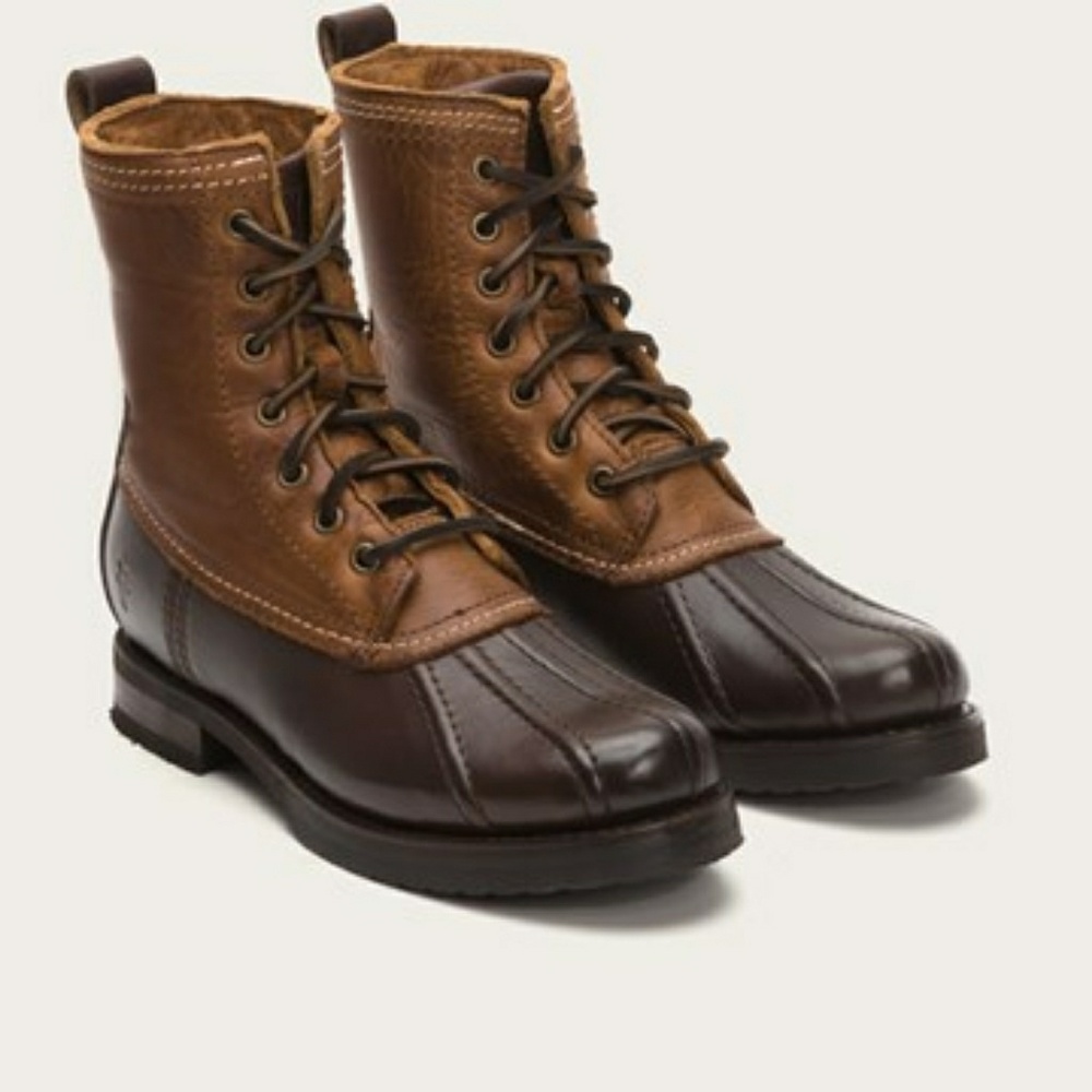 Brand New FRYE Veronica Duck Boot
