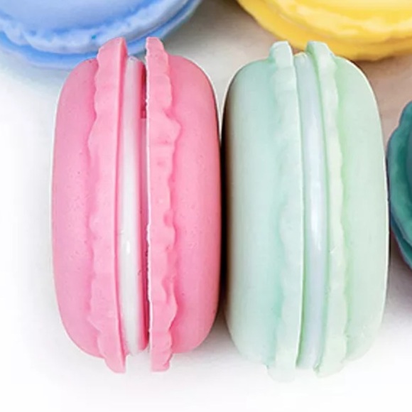 Macaroon Case - Picture 3 of 5