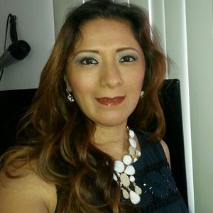 Meet your Posher, Edith