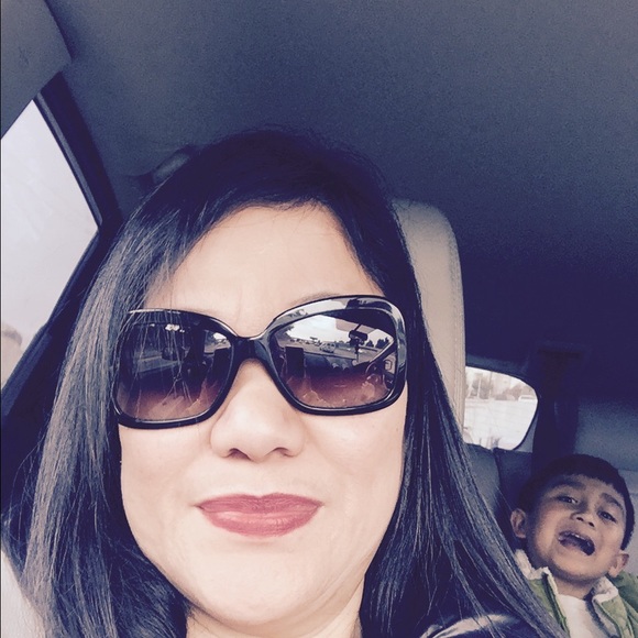 Meet your Posher, Judee - Picture 1 of 1