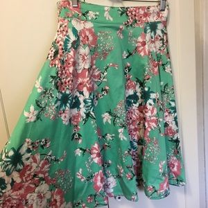 Voodoo Vixen Mint Green Floral Swing Skirt L