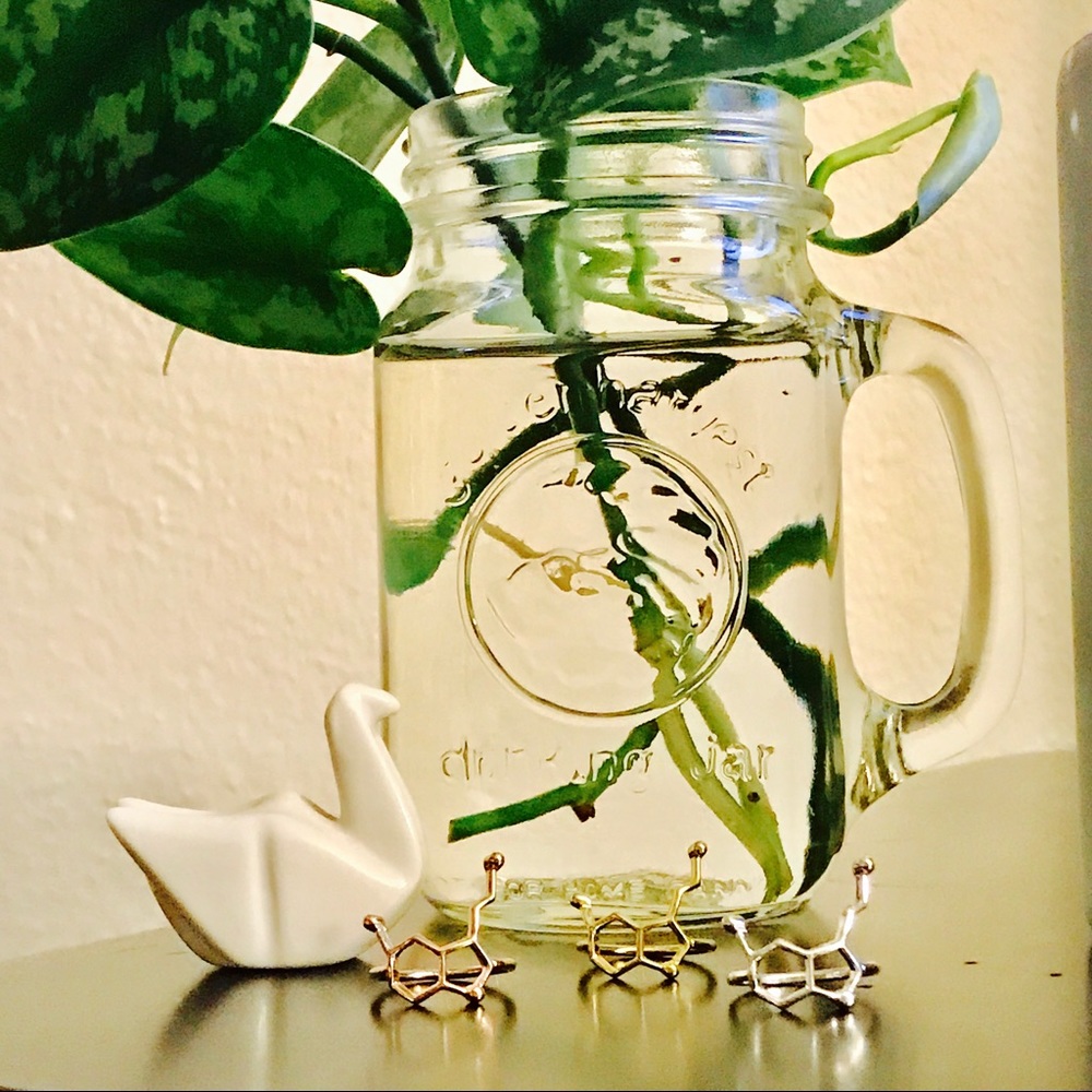 Serotonin Molecule Midi Rings - Picture 4 of 5
