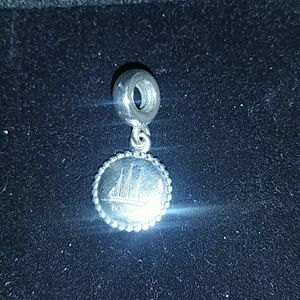 Pandora  Boston charm