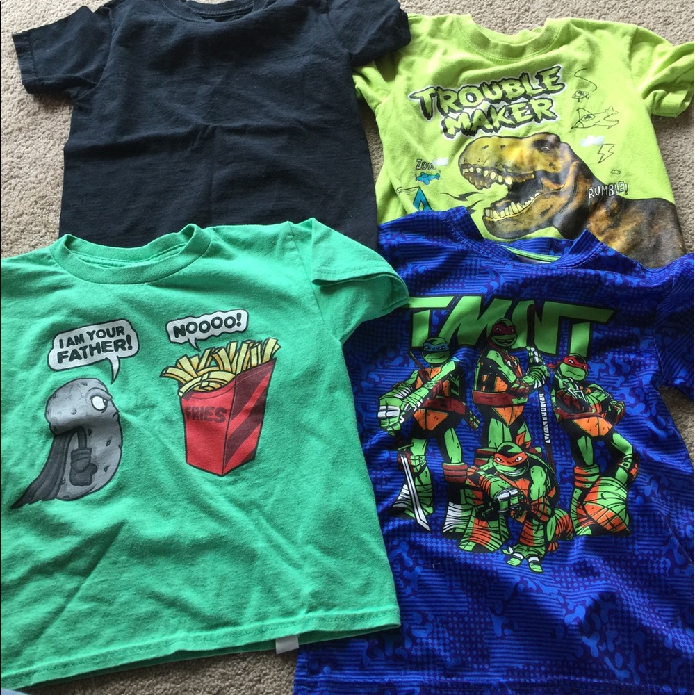 Boys size 5/6 tshirts