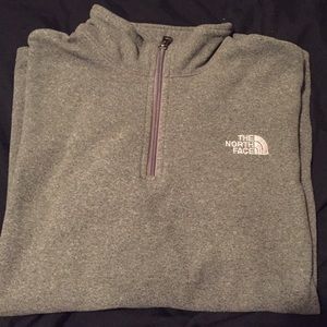 2️⃣ for $15 ⚡️NORTH FACE quarter zip fleece