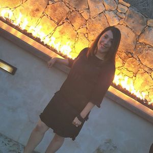 Meet your Posher, Elia