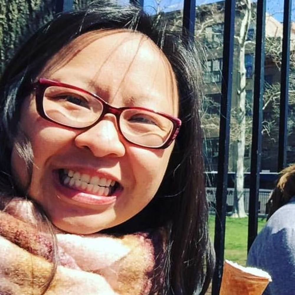 Meet your Posher, Yia