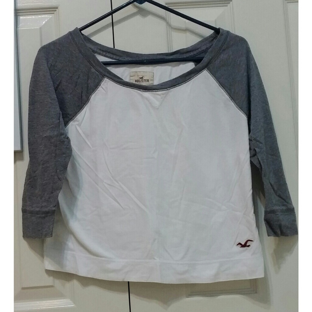 HOLLISTER BOXY RAGLAN CROP TOP CHEAP!!!!