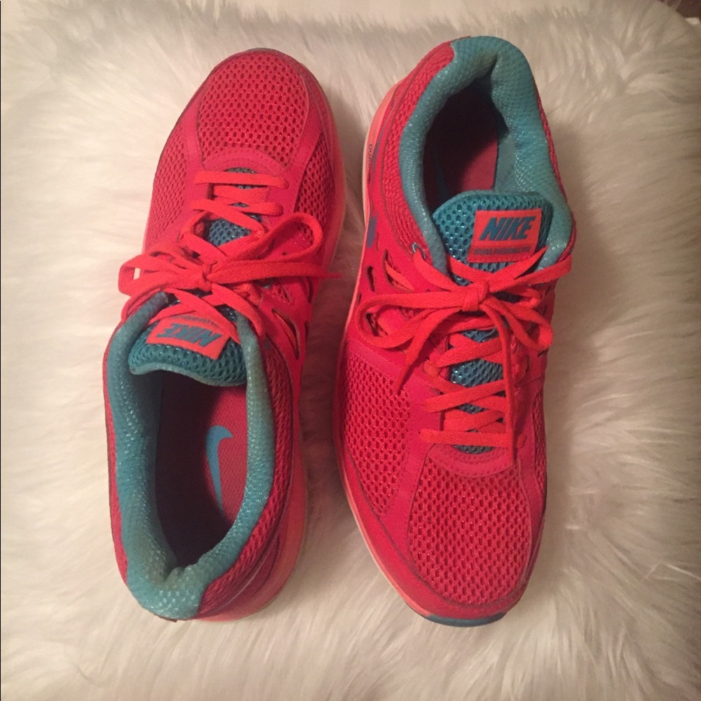 Nike Dual Fusion Lite