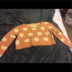 Daisy print cropped sweater