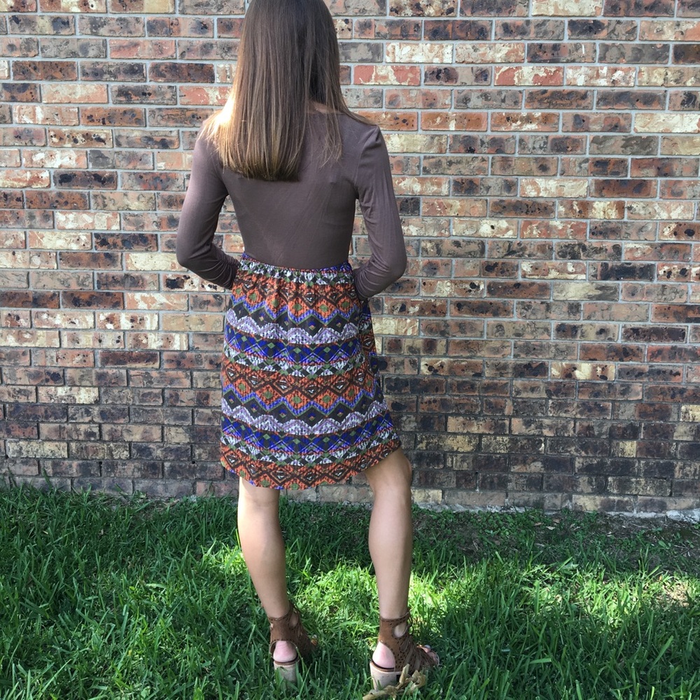 Dress. - Picture 2 of 3