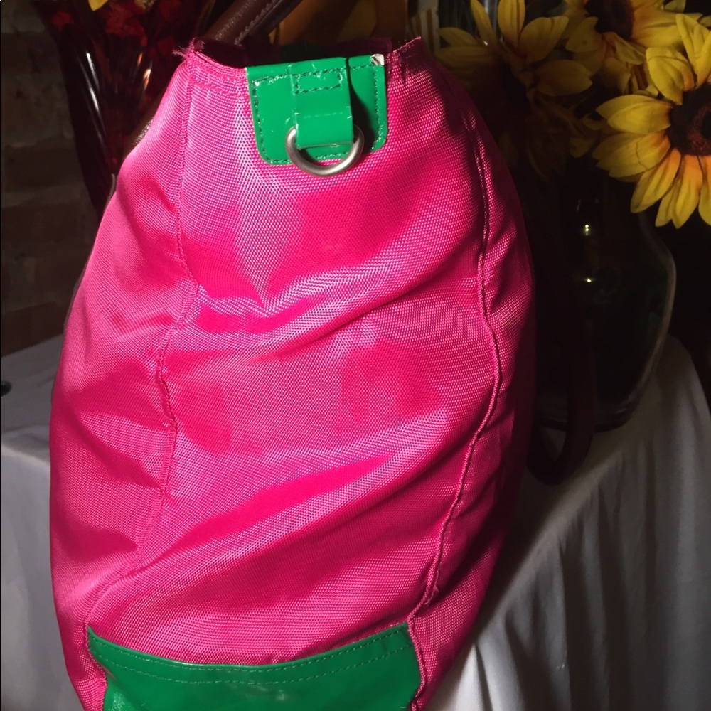 IZOD Bag - Picture 4 of 8